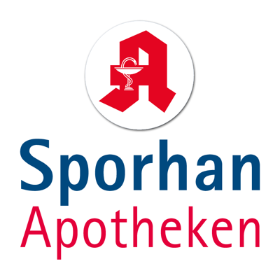Logo der Sporhan Apotheken. Das Bild zeigt das rote Apotheken-A der deutschen Apotheken sowie den Schriftzug „Sporhan Apotheken“ in blauer und roter Schrift auf hellem Hintergrund.